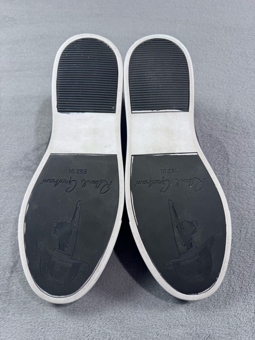 Robert Graham Rider Black Embossed Leather Slip-On Sneakers - Picture 7 of 11